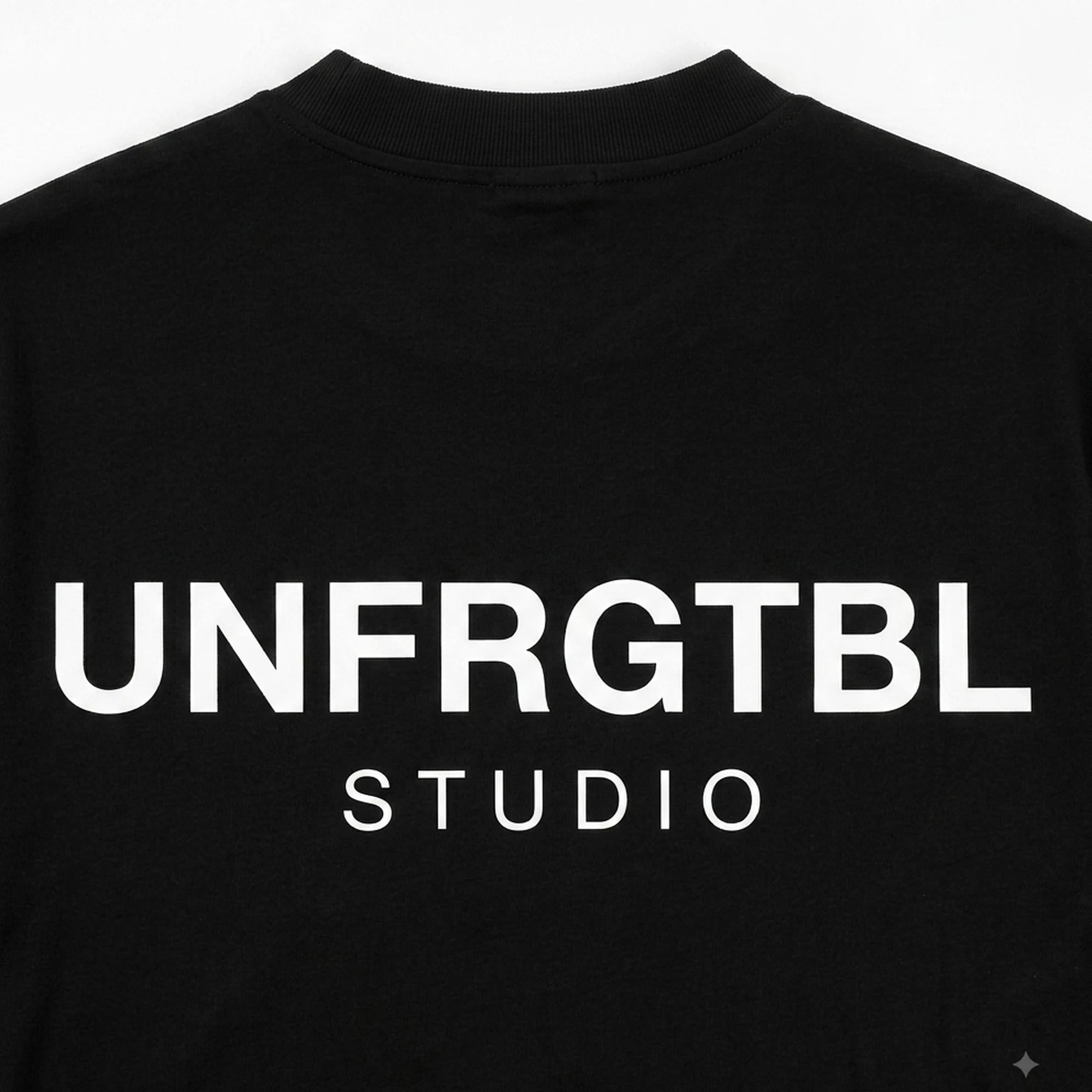 UNFRGTBL black oversized tee